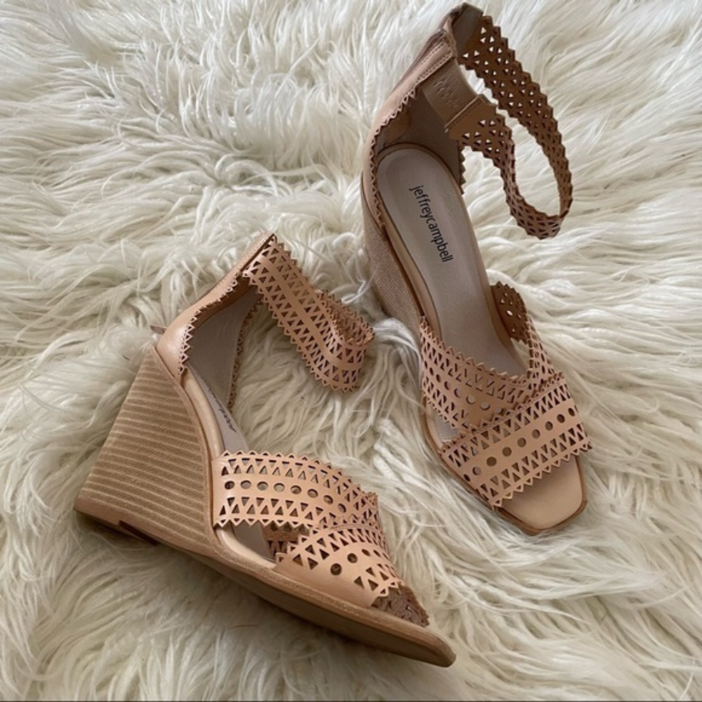 Jeffrey‎ Campbell Besante tan wedge laser cut sandals size 10